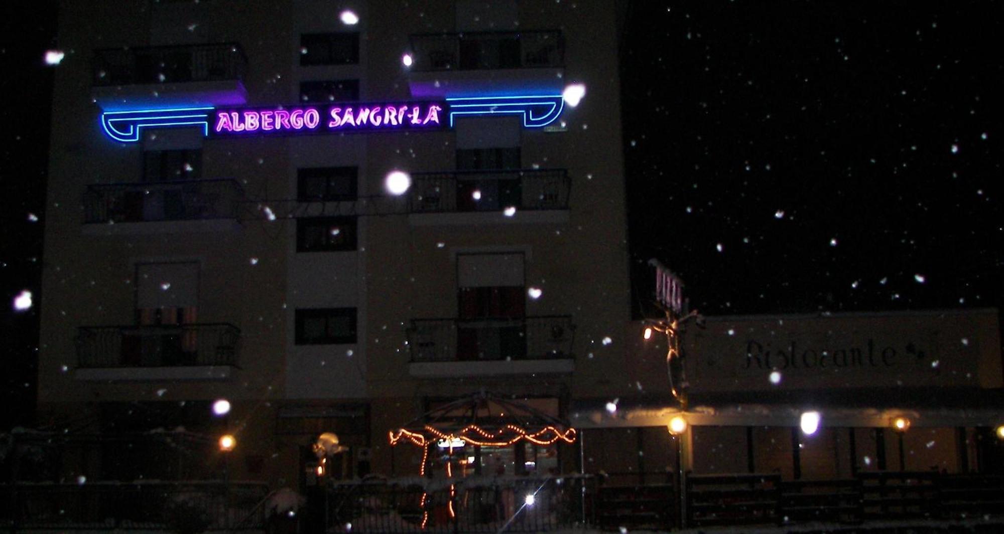 Albergo Sangrilà Lanzo Torinese Exterior foto